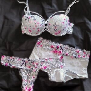 VS Lingerie 3 piece set